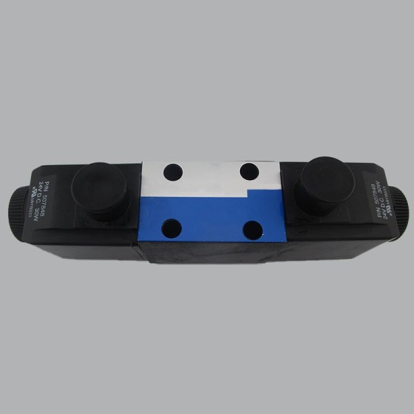 Delta Scientific OEM Replacement Valve Directional Valve, D03/24V Two Position Spring Detented - 2467-01