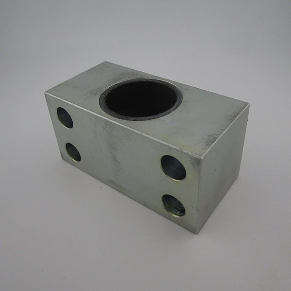 Delta Scientific OEM Replacement Bearing Block1.5″ 4 Bolt Holes, Garmax Bushing