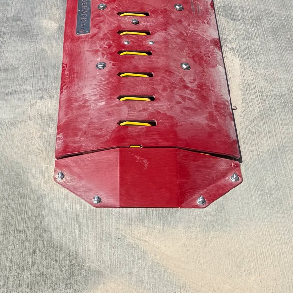 Roadshark 6" Beveled End Cap with Hardware (Red) (Default)