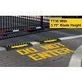 Road Shark Tiger Teeth Surface Mount One-Way Traffic Spike 38" L x 20" W (Black Cover)