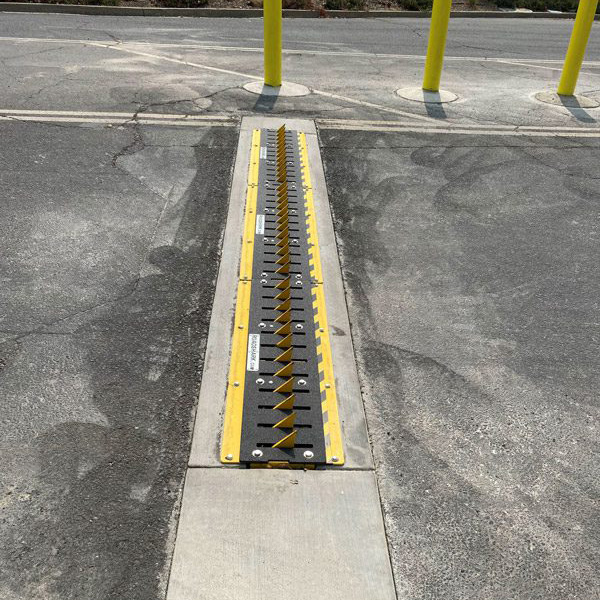 In-Ground Traffic Spikes