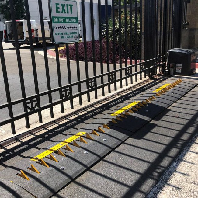 Roadshark Traffic Spike Installation Instructions